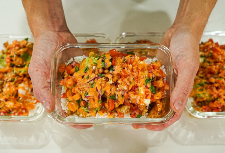 Bowl anabolic cu orez basmati, cartof dulce si pui la gratar